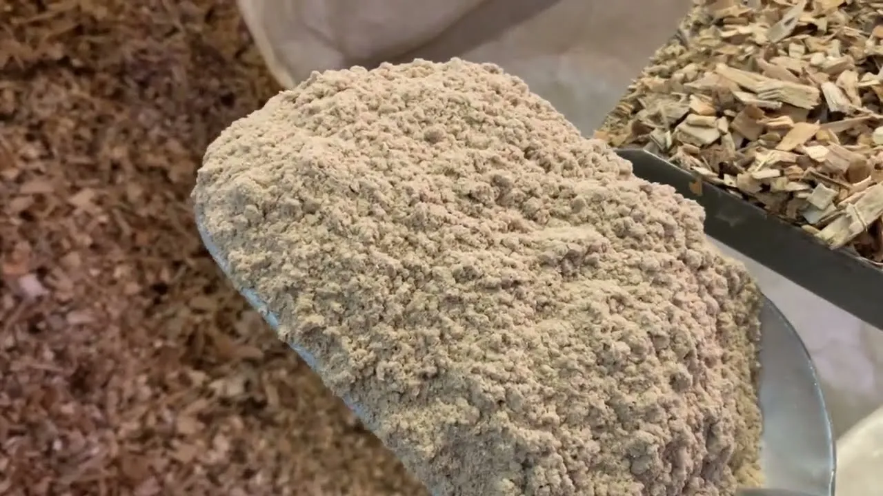 Древесная мука