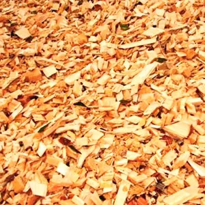 Щепа топливная оптом в Тюмени и других различных марок заказать от 16 тонн